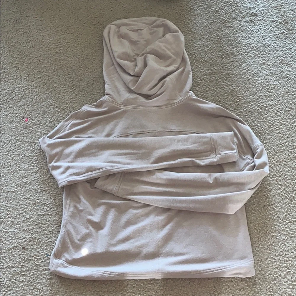 Lululemon crop hoodie - Picture 3 of 6